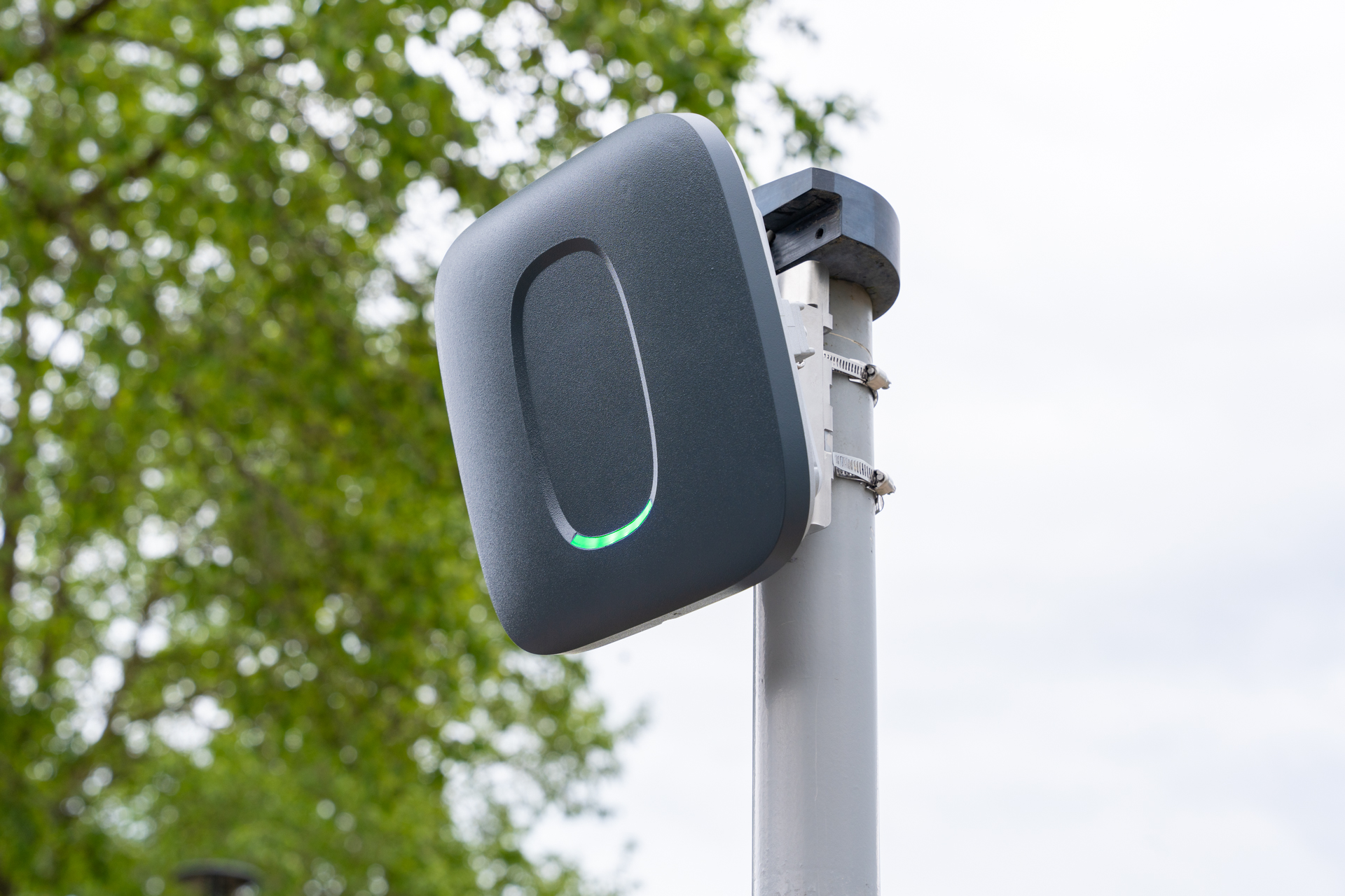 uPASS Go Green led.jpg